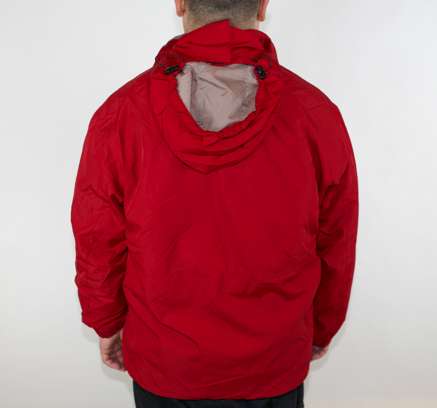 VINTAGE LACOSTE SPORT RED SPRAY JACKET (54/5 FITS L-XL)