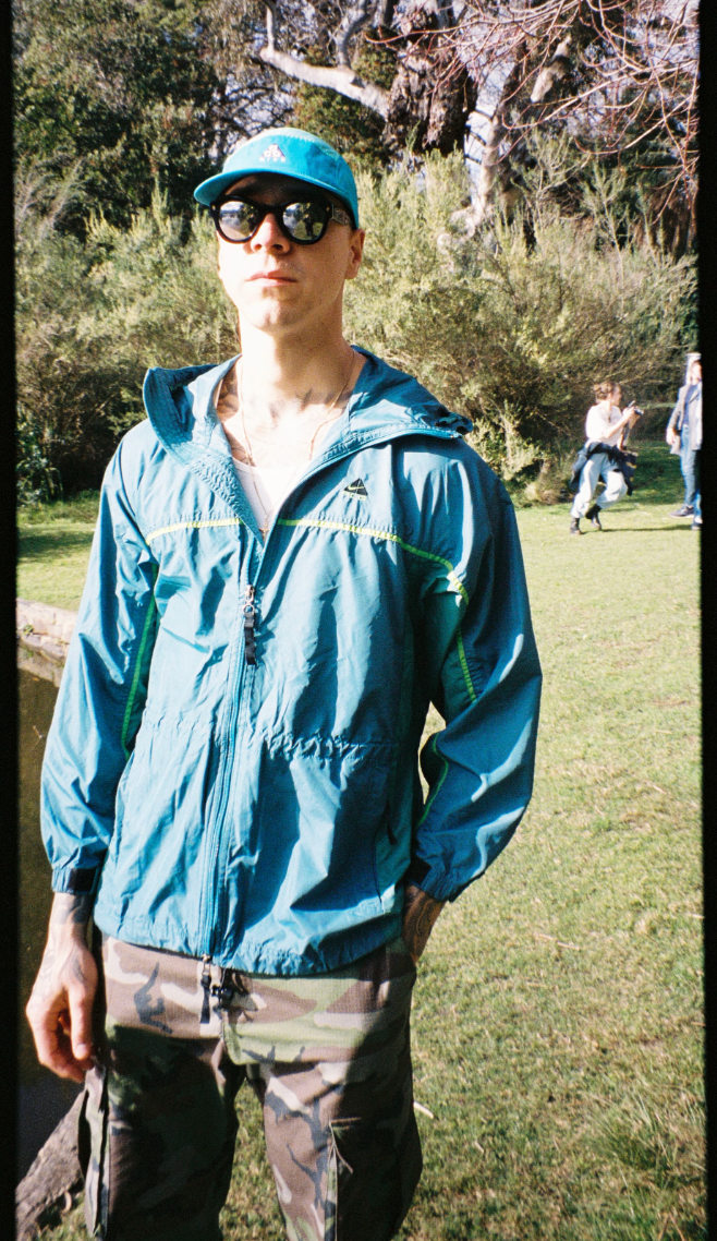 VINTAGE NIKE ACG LUNGS TEAL SPRAY JACKET (M)