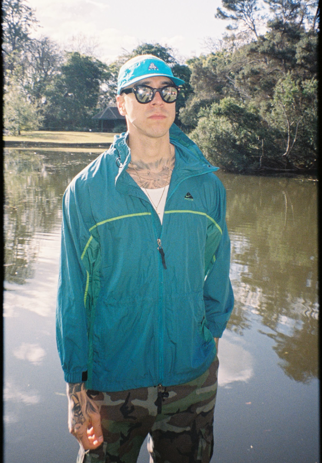 VINTAGE NIKE ACG LUNGS TEAL SPRAY JACKET (M)