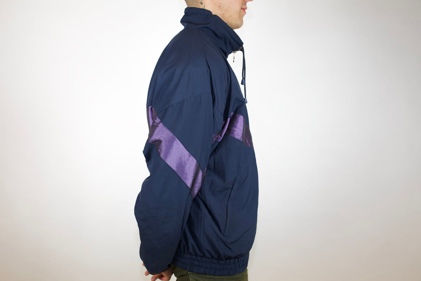 VINTAGE NAVY/PURPLE/GOLD FRED PERRY SPRAY JACKET (XL)