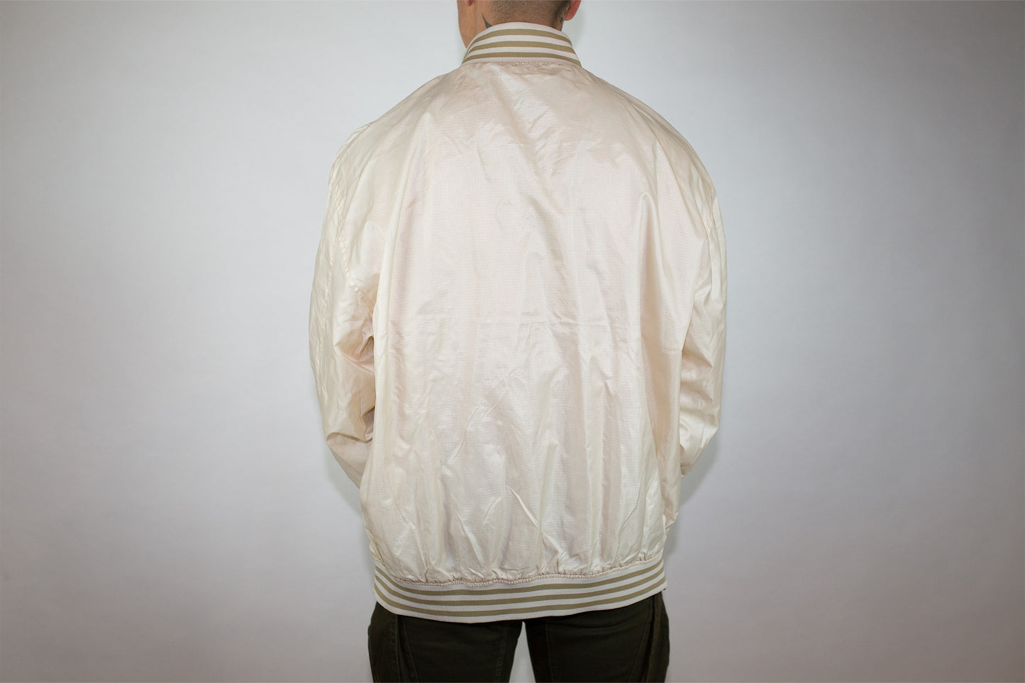 VINTAGE AVIREX RIPSTOP WHITE BOMBER JACKET (XXL FITS XL)