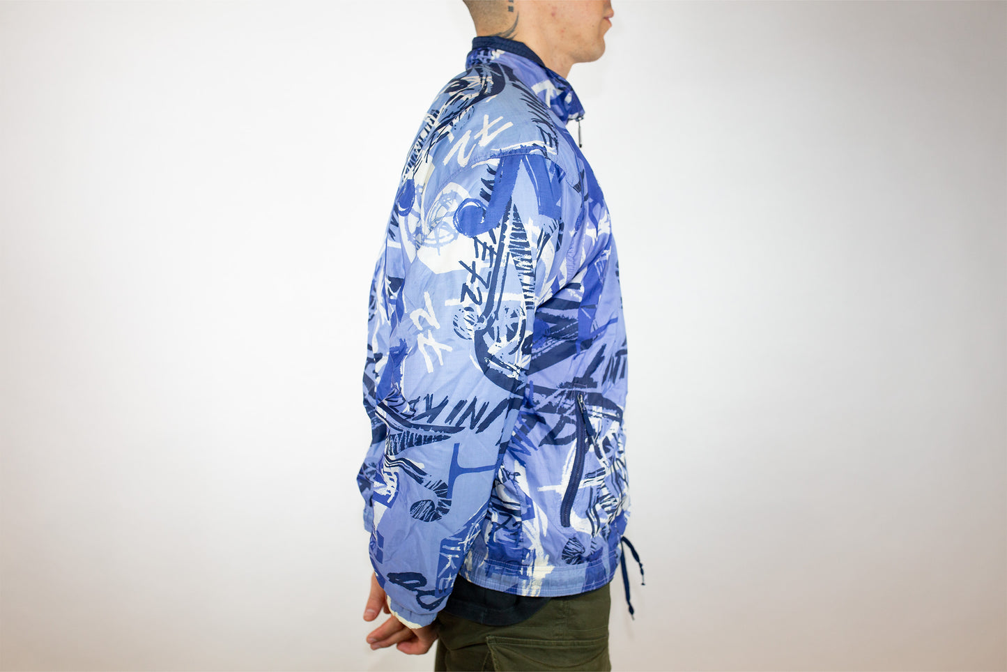 VINTAGE NIKE BLUE RIPSTOP SPRAY JACKET (M)