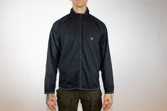 VINTAGE NIKE ACG LUNGS BLACK THIN SPRAY JACKET(XL-FITS L)