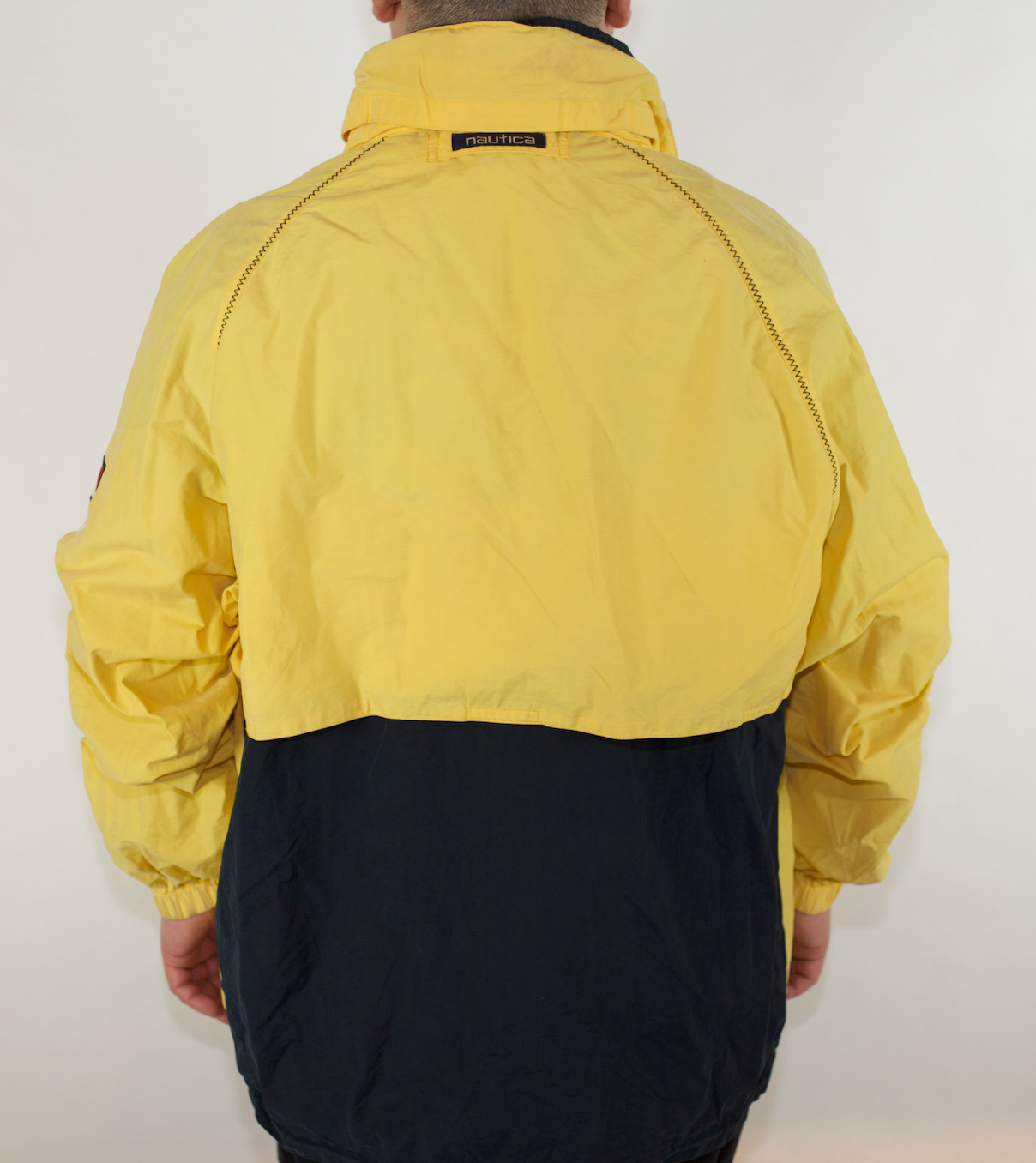 VINTAGE  NAUTICA YELLOW NAVY SPRAY JACKET (XL)