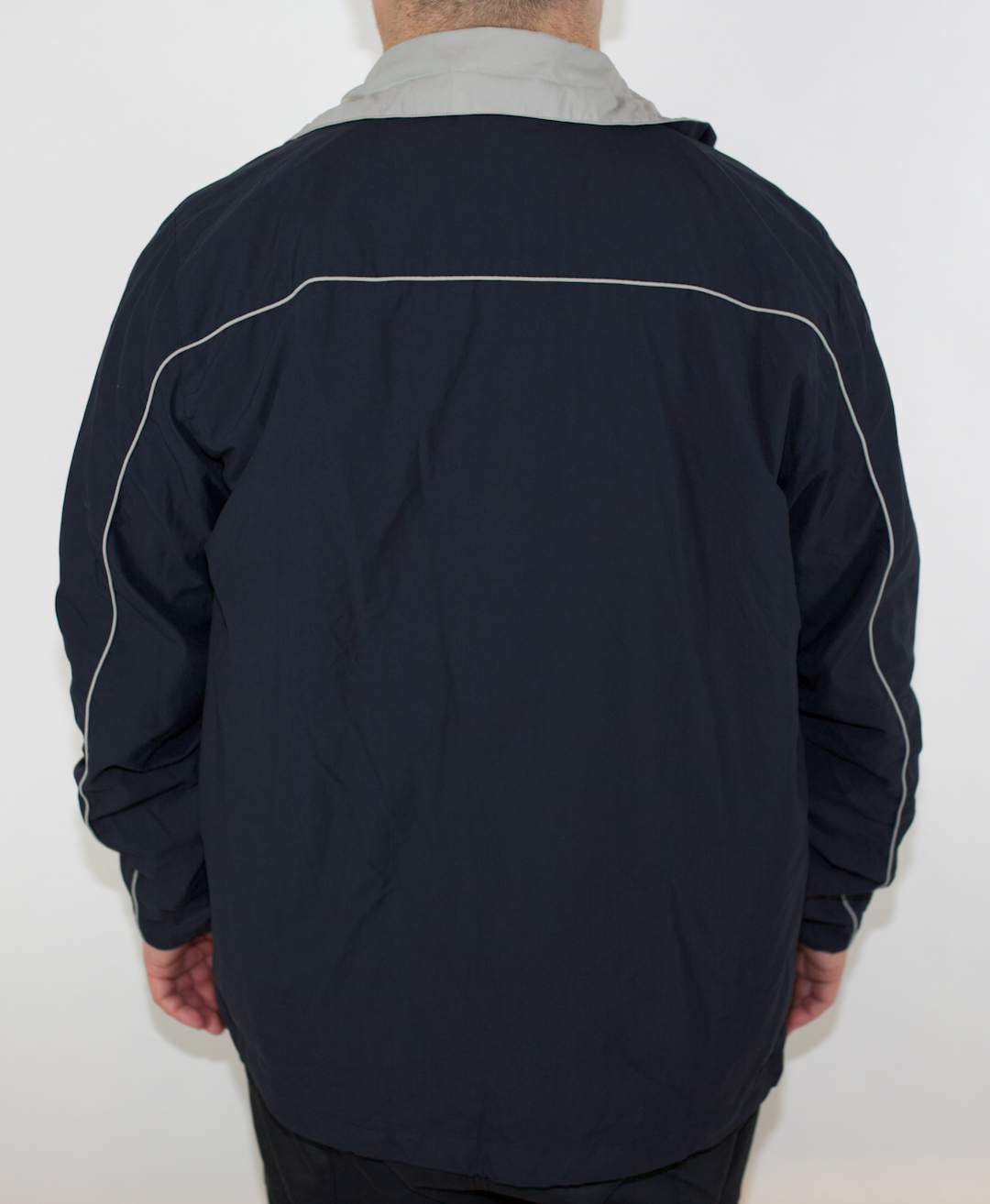 VINTAGE  NAUTICA NX2000 NAVY SPRAY JACKET (L FITS XL-XXL)